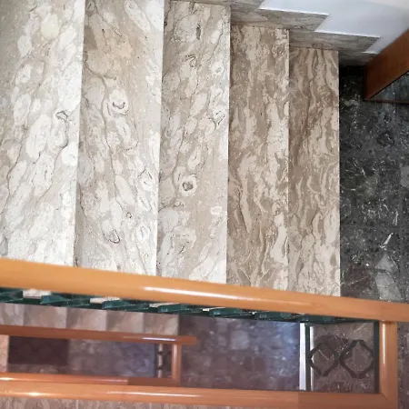 Hotel Oasi 83 à San Benedetto del Tronto Extérieur photo