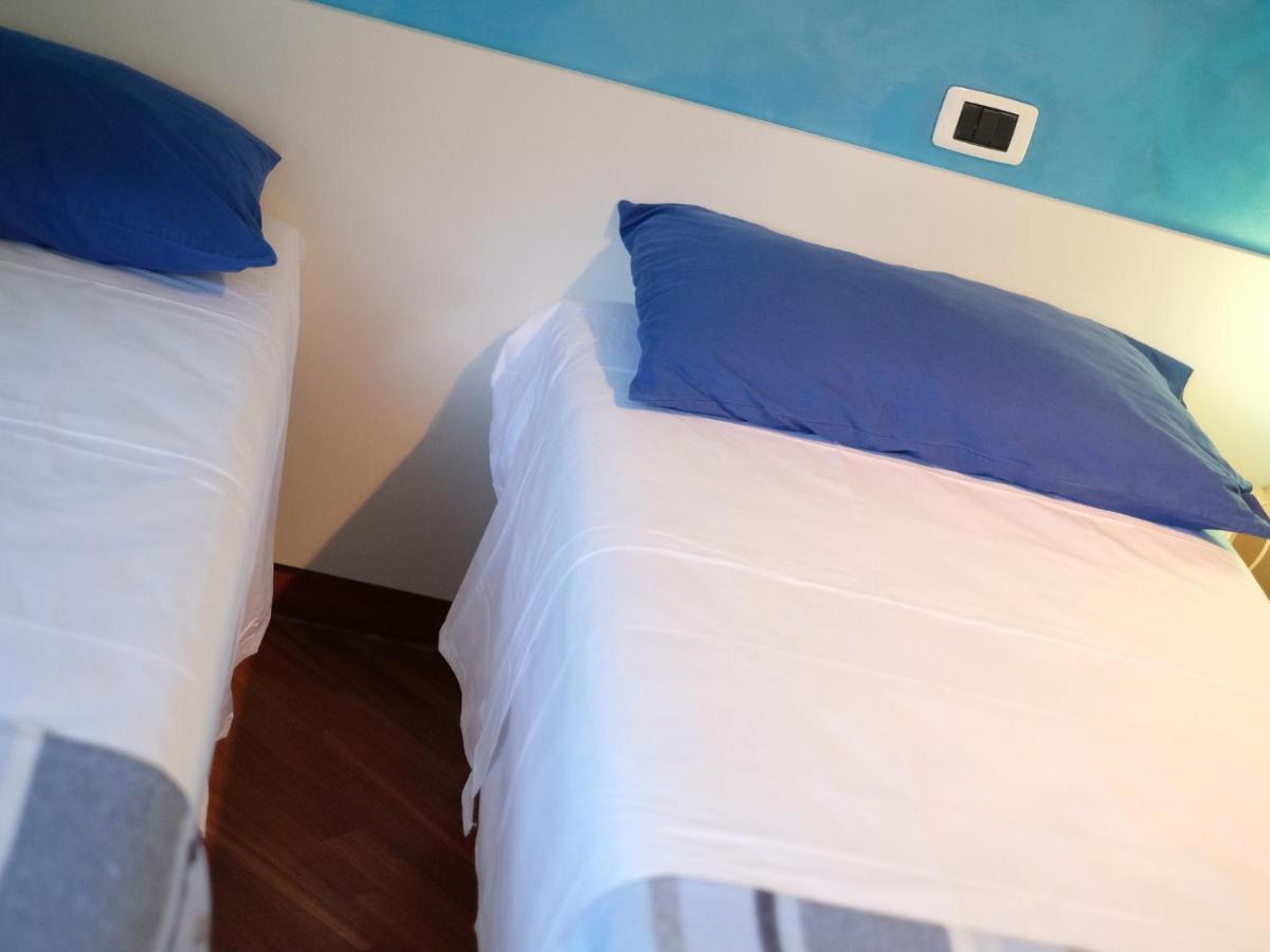 Guest house Oasi 83 *